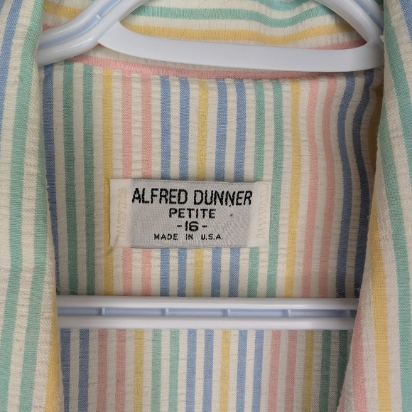 Vintage Alfred Dunner Petite 16 Pastel Striped Two Button Blazer Jacket - Picture 3 of 11